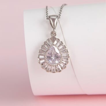 Womens rhodium silver necklace decorated with zircon and baguette stones