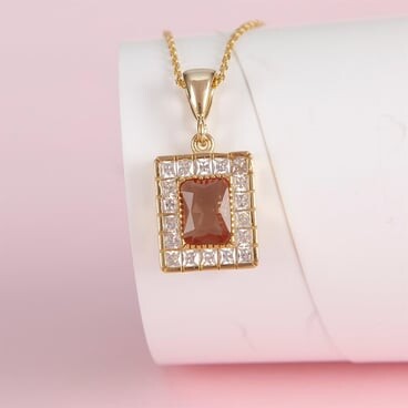 Gold Plated 925 Sterling Silver Womens Necklace with Zultanite Stone and Zircon Decoration